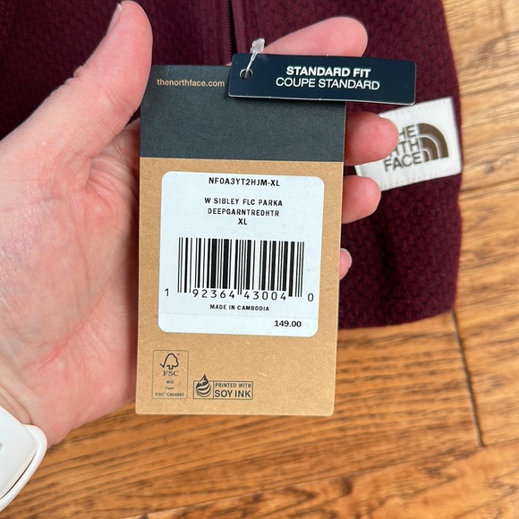 The Northface Sibley Parka - Picture 2 of 6